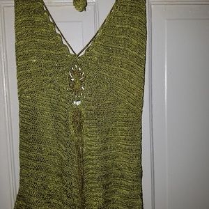 Unique fabric halter top